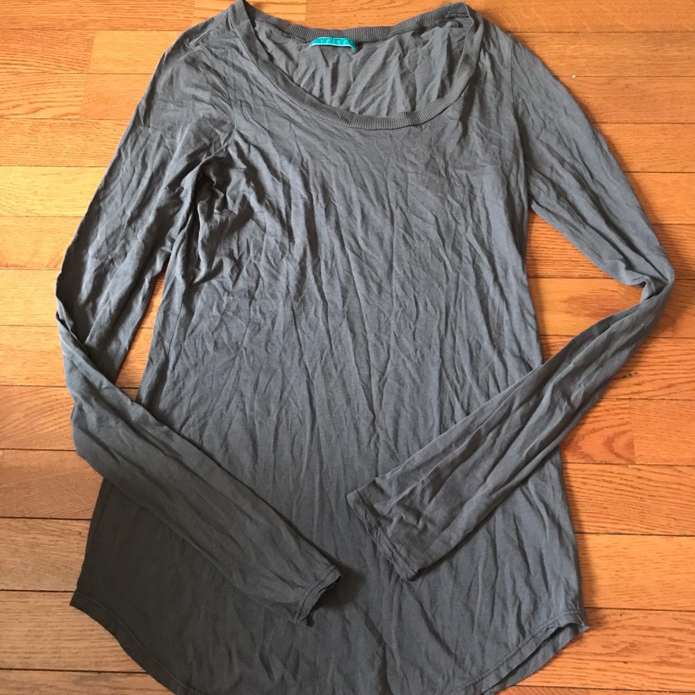 Long sleeve
